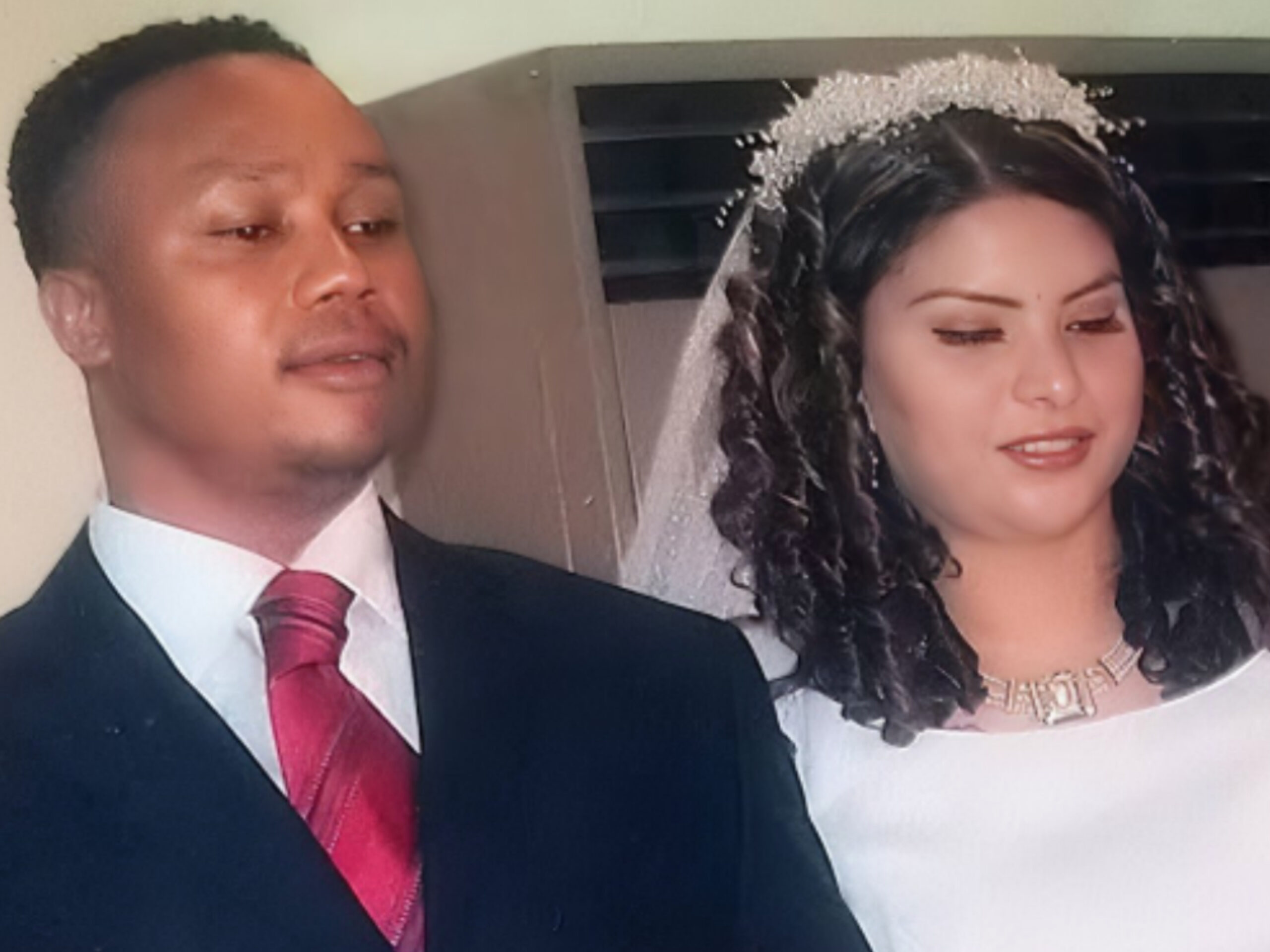 Chisom Oguike’s parents Mr and Mrs Nester Oguike on their wedding day (credit: Instagram/itschisom_oh)