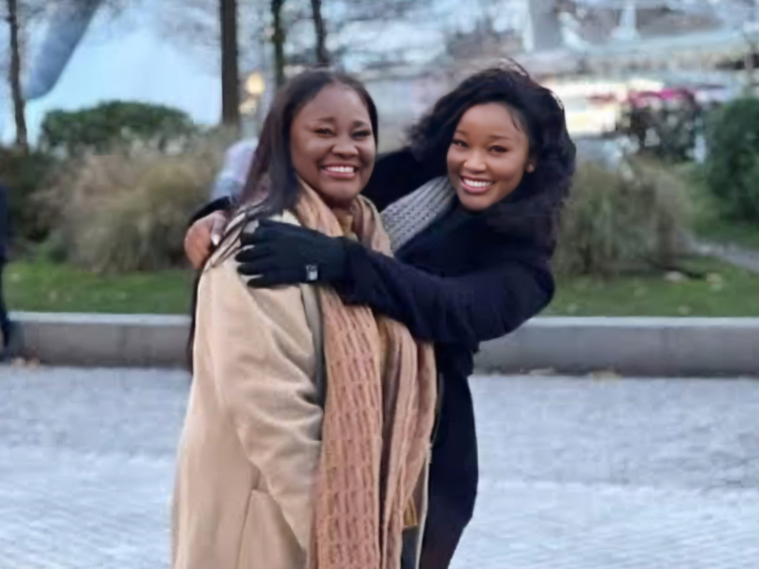 Sandra Okunzuwa on a family vacation with her mother (credit:instagram/sandraokunzuwa)